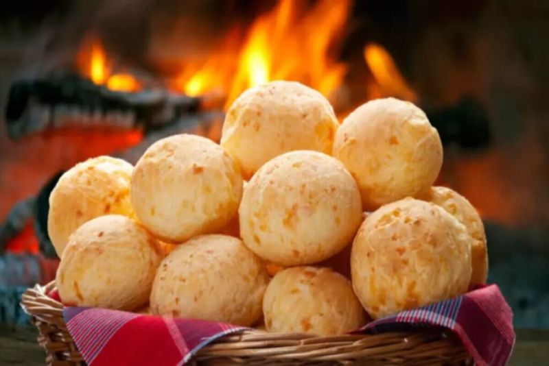 Arquivo:Pao De Queijo Mineiro Tradicional.jpg